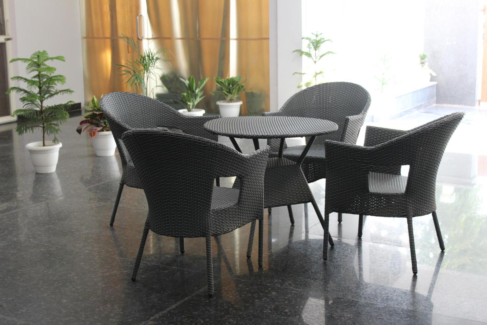 Aura Luxury Studio I Couple Friendly I Near Golf Course Road, Sector 57, Gurgaon Exteriör bild
